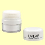 UVLAB　紫外線カットパウダー【SPF50・PA+++】（容器・開）